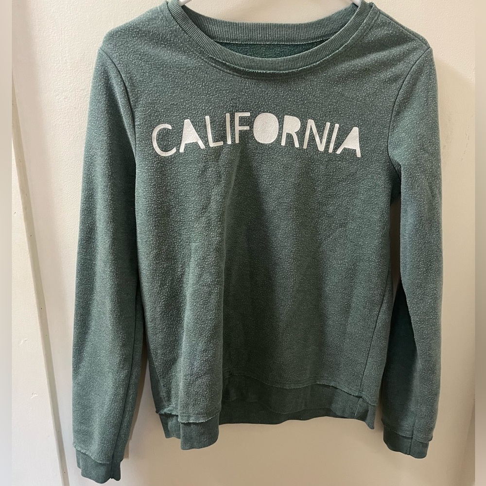 Super soft green California crew neck.